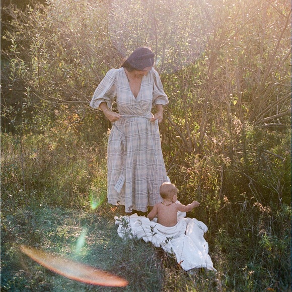 Meet your Posher, Kim - Picture 3 of 5